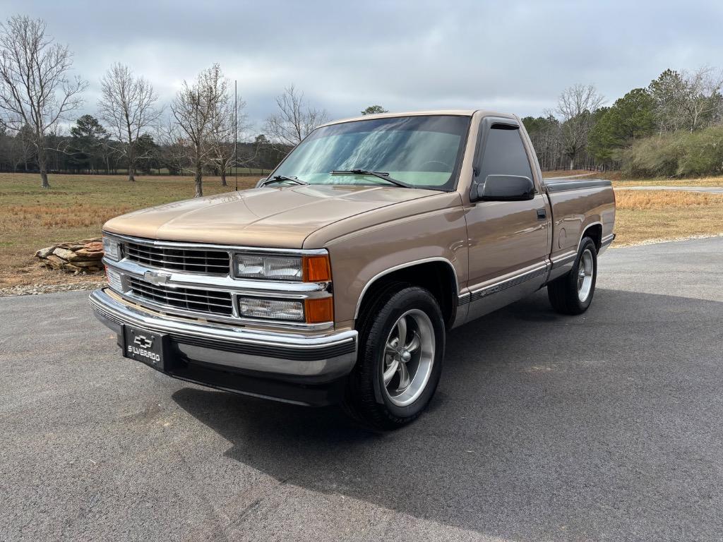 1997 Chevrolet C1500 CHEYENNE's photo