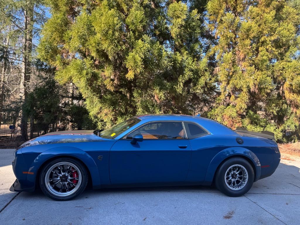 2021 Dodge Challenger SRT - Photo 7